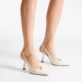 Amita 85 Escarpins à bride arrière en cuir verni couleur latte