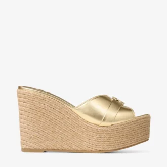mules talon compens leda 100 en cuir nappa mtallis dor 1 330x330 - Mules &agrave; talon compens&eacute; Leda 100 en cuir nappa m&eacute;tallis&eacute; dor&eacute;