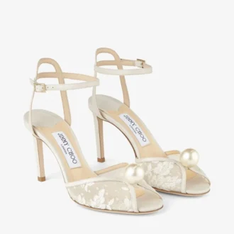 Sandales Sacora 85 en dentelle florale ivoire avec détail perle